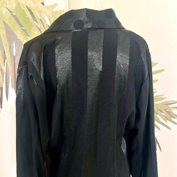 Victoria’s Secret, Black Satin Jacquard 2-Pc Lounge Pajama/Robe Set,Size M/L - Picture 9 of 15